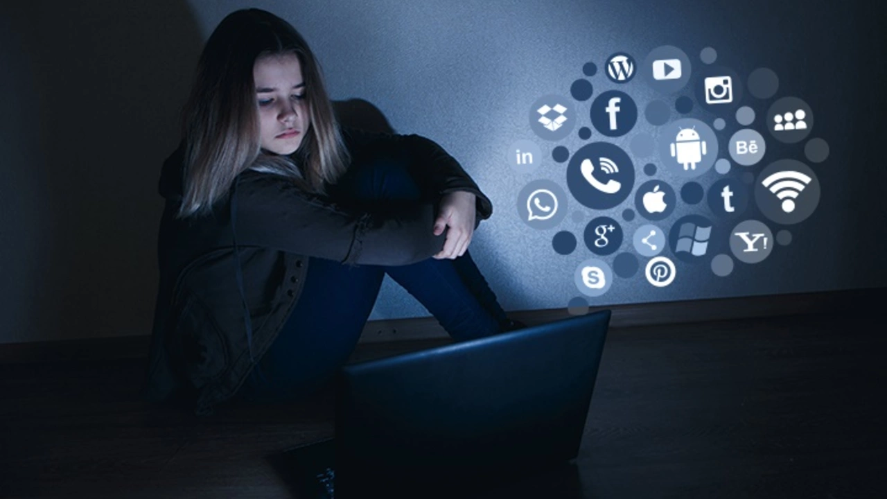 The impact of social media on the symptoms of depression